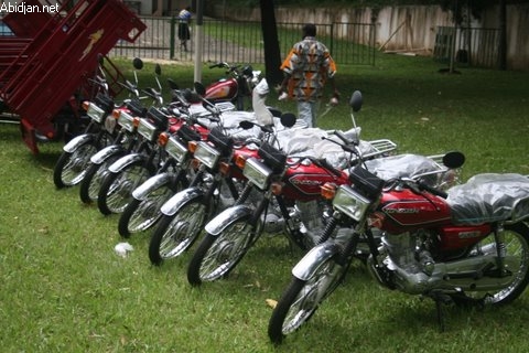 Dossier / Zone Cno : Après la crise, les motos-taxis luttent pour leur suivie